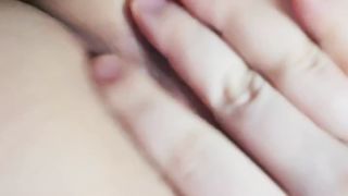 【69堂免费视频】奶子很挺的极品小妹，全程露脸黑丝诱惑尿尿给狼友看，叫着爸爸道具抽插骚穴淫水多多，表情好骚呻吟可射刺激