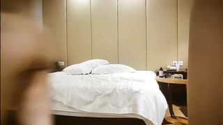 【69堂免费视频】【今晚肛交海归女】留学生真是淫荡，抠舔狂插，处处皆是战场，骚逼急需满足才能爽