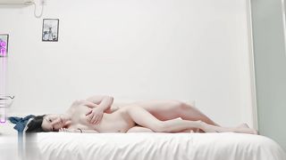 【69堂免费视频】窈窕学妹反差母狗 纤腰美臀欲仙欲死