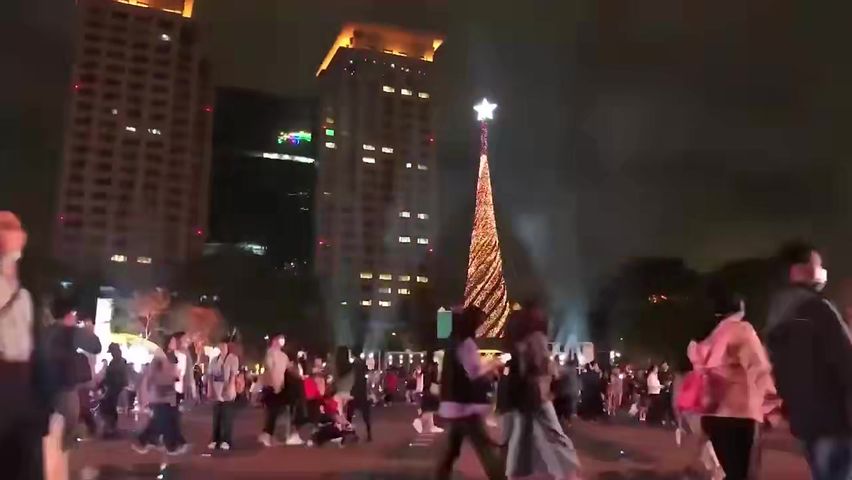 【69堂免费视频】制服底下的秘密 水滴嫩奶的魅力