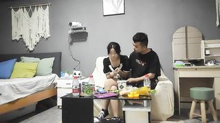 【69堂免费视频】阿姨玩今晚约了个年轻短裙小姐姐，舌吻JB磨穴调情，扶着屁股后入撞击，抬起双腿抽插猛操