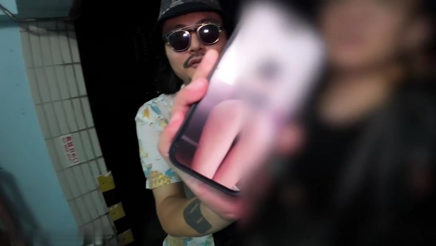 【69堂午夜视频】大眼美女被粗屌诱惑 狂吸到我灵魂出窍