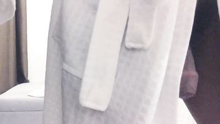 【69堂午夜视频】笔竖的大长腿，可遇不可求的高颜值高个子极品少妇