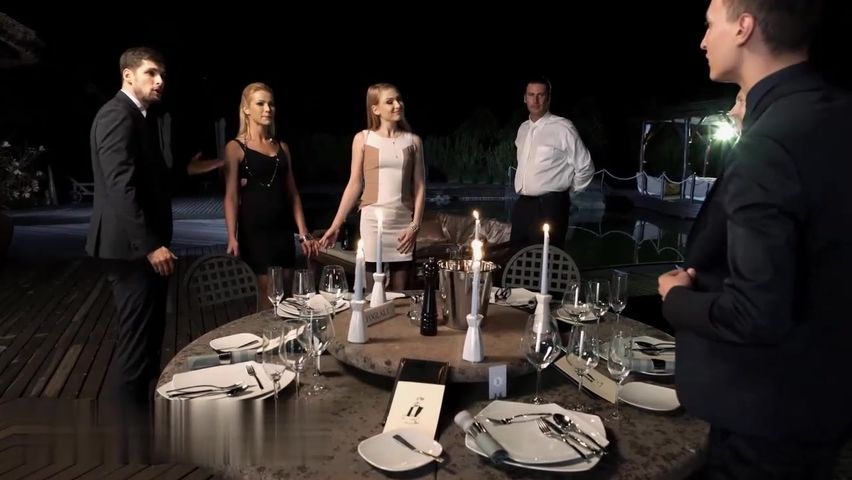 【69堂午夜视频】周末约两个大骚逼一起性爱操逼看着不满足只好大力抽插到尖叫