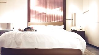 【69堂午夜视频】外围女神，平面模特魔鬼身材