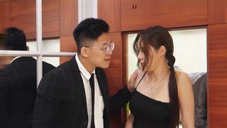 【69堂午夜视频】重精惩罚拜金女 情欲游戏一试上淫