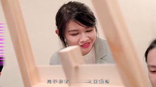 【69堂午夜视频】超主動騷氣美魔女畫家與學生的課後加強輔導