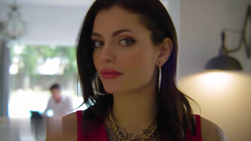 【69堂午夜视频】家政工人勾引男主人操逼口技很不错看起来骚逼非常的享受