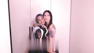 【69堂午夜视频】我的妻子看不到我如何操她的朋友那我就不客气了直接爆操一天