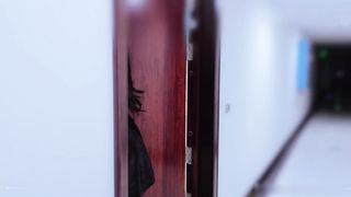 【69堂午夜视频】当黑丝表妹被洗衣机卡住！