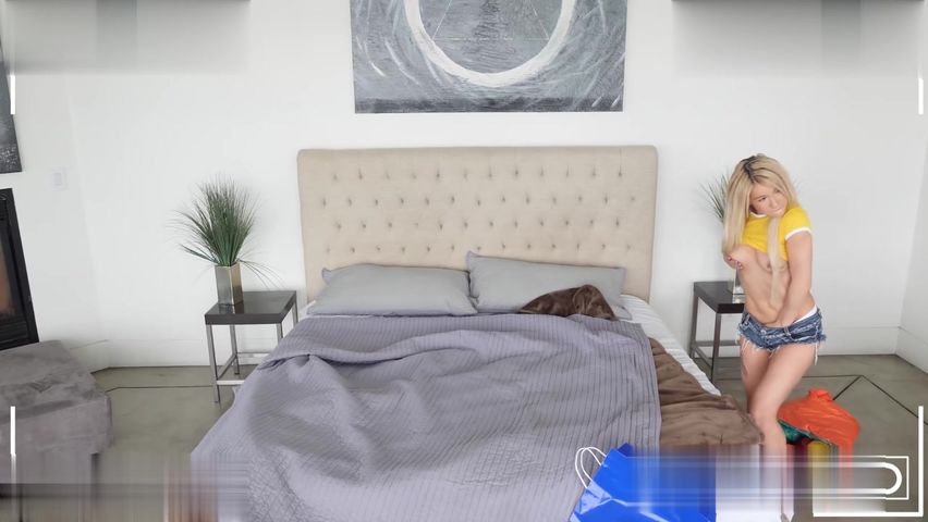 【69堂午夜视频】湿屄淋浴继兄弟目击者骚逼癫痫发作赶快用大鸡巴进行人工呼吸急救