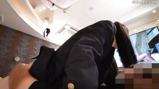 【69堂午夜视频】挑选一个年轻、合法、美丽的女人，毫无疑问地操她以获得原始中出