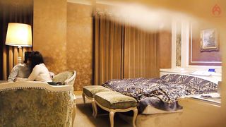 【69堂午夜视频】用口交将大量精液释放到我的嘴里后，我搬到了卧室3