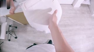 【69堂午夜视频】性感爆乳销售小姐姐被干的喷水