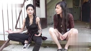 【69堂午夜视频】黑料吃瓜-捷克街头搭讪系列之只要哥哥有了钱妹妹骚逼就不空闲小伙为了赚点钱结果却是赔了夫人又折兵