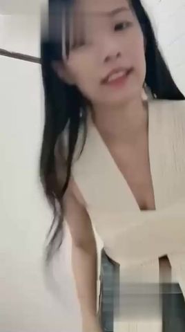 【69堂午夜视频】黑料吃瓜-6000粉IG风水算命师凯绮拍给男友洗澡自慰视频泄密不知她算没算到自己这一劫