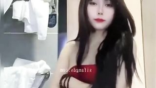 【69堂午夜视频】黑料吃瓜-与夜场小姐一晚上的真爱网友曝光酒吧刚认识的红裙小姐姐酒吧嗨完回家对着网友发骚视频一顿自慰