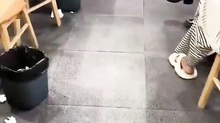 【69堂午夜视频】黑料吃瓜-抖音网红混的店精神小妹聚集地高价门槛性爱福利看看精神小妹的日常