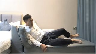 【69堂午夜视频】防不胜防啊这么美丽的小美女 担心被 ，还是被拍了