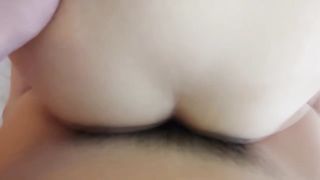【69堂午夜视频】一边插穴一边揉小豆 巨乳正妹都不行了理智溃崩溃淫蕩叫床
