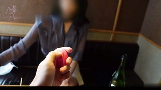 【69堂午夜视频】和男友公众埸所玩遥控震蛋 忍不住在公众厕所啪啪