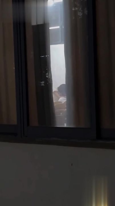 【69堂午夜视频】黑料吃瓜-大学乖乖女教室激情做爱遭同学偷拍_学生妹反差一面暴露无遗_不雅视频刷爆全网