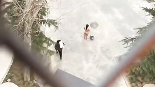 【69堂午夜视频】黑料吃瓜_河北美院眼镜妹感情崩操场裸奔，追男满场跑笑尿裤子太炸鸡儿了