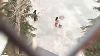 【69堂午夜视频】黑料吃瓜_河北美院眼镜妹感情崩操场裸奔，追男满场跑笑尿裤子太炸鸡儿了