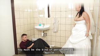 【69堂午夜视频】婚纱女孩门的出轨行为最好的新娘偷情出轨合集