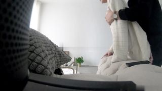 【69堂午夜视频】内射萝莉美女 内射萝莉美女嫩逼一露，巨根猛顶她紧穴内射满精，爽得她满床