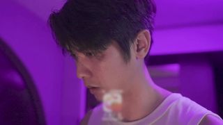 【69堂午夜视频】白衬衣被大屌无情怒操她的淫穴