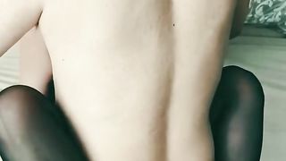 【69堂午夜视频】淫穴猫咪蕾丝战袍体验黑屌疯狂抽插还不忘把精液全部喂给我