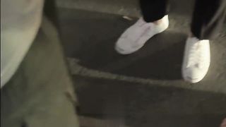 【69堂午夜视频】曼谷牛仔街艳遇知名网红，完美身材竟挤得出奶水