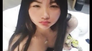 【69堂午夜视频】女主真漂亮还有点害羞变态男直播操小姨子