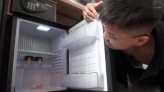 【69堂午夜视频】性运女神来报到干的她越大声红包就越大包