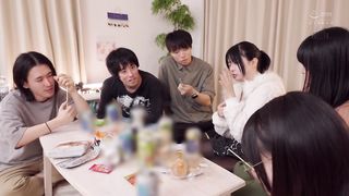 【69堂午夜视频】国王游戏中急速接近的隐藏淫乱1