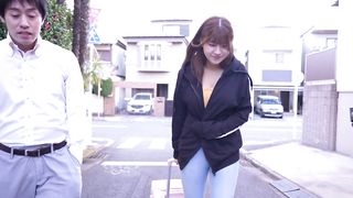 【69堂午夜视频】并对她日渐丰满的身体产生了欲望1