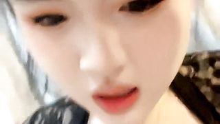 【69堂午夜视频】极品大奶水多多的人妻少妇全程露脸跟小哥激情啪啪，深喉口交舔蛋蛋，让小哥揉奶抠逼无套爆草，浪叫呻吟不止