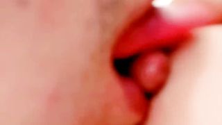 【69堂午夜视频】大吊哥继续双飞两个极品少妇，丝袜高跟全程露脸口交大鸡巴吸蛋蛋，无套连草两女，多体位疯狂输出，直接内射