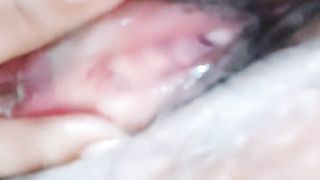 【69堂午夜视频】有气质的大奶骚姐姐精彩直播大秀，揉奶玩逼道具不停抽插骚穴，浪叫呻吟表情好骚，高潮喷水刺激淫声荡语不断