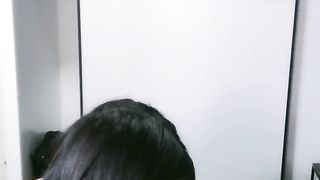 【69堂午夜视频】大奶母狗来了，露脸高颜值这是在跳裸体健身操吗，乖巧听话给小哥口交大鸡巴，抽着小烟自慰无毛白虎逼逼刺激