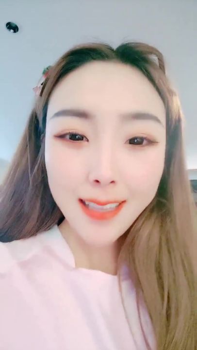 【69堂午夜视频】晴儿宝贝~给哥哥口舔了那么久~都硬不起来~真想一口吃掉它！求操~BB瘙痒难受~狼友们快来艹死她！