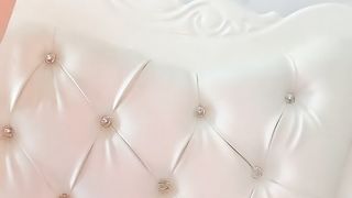 【69堂午夜视频】温柔型高颜值甜美女神，开档肉丝美腿，翘起屁股掰穴，跳蛋震动肥穴，手指扣弄低低呻吟，近距离特写诱惑