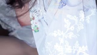 【69堂午夜视频】和服小美女被大鸡巴猛烈抽插射的满满一身