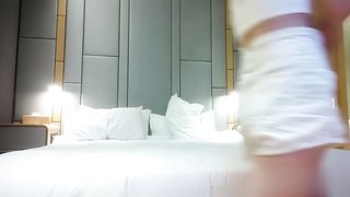 【69堂午夜视频】爆操反差婊兼职幼师身材高挑水多娇喘动听