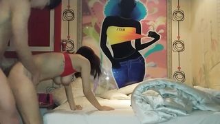 【69堂午夜视频】猛干骚货骑乘深入操穴包裹的很舒服