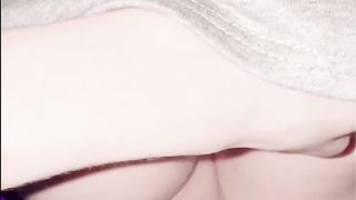 【69堂午夜视频】乱伦大神和偷操半年的大舅家女儿在KTV激情开操年纪小就是听话叫声也是没谁了骨子里的贱货