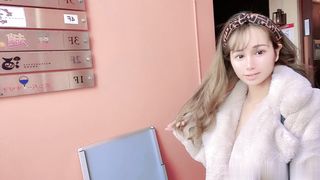 【69堂午夜视频】酒吧红裙网袜妹妹被操出白浆