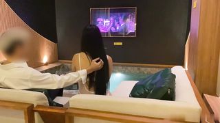 【69堂午夜视频】蕾丝母狗KTV包间激战大鸡巴
